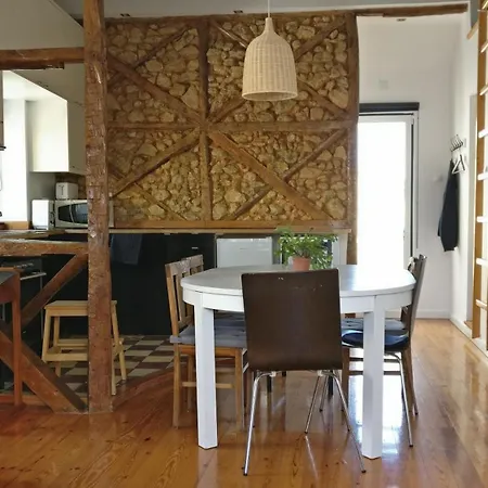 Alfama 2 - Attic With View Апартаменты