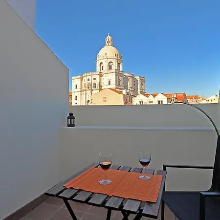 Апартаменты Alfama 2 - Attic With View Лиссабон