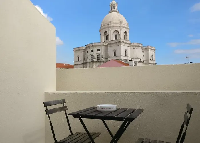 Alfama 2 - Attic With View Apartment *